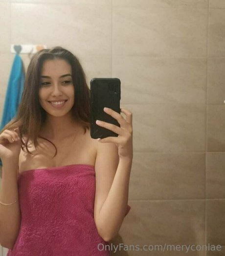 meryconlae high quality pornstar gallery