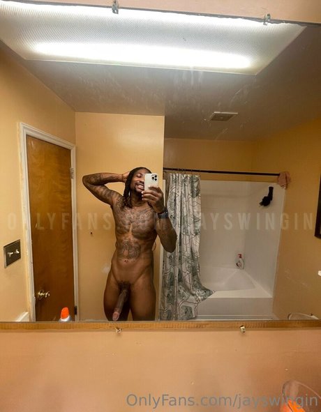 jayswingin nude model photos