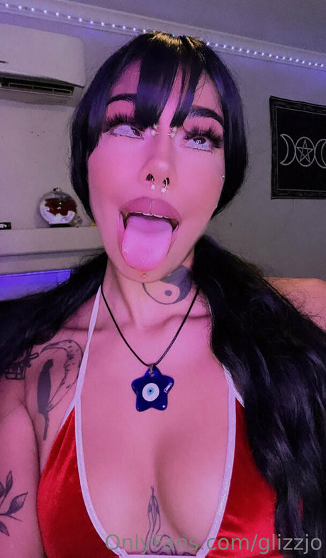 glizzjo model high quality img