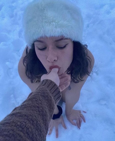 ivana ily sex actress gallery