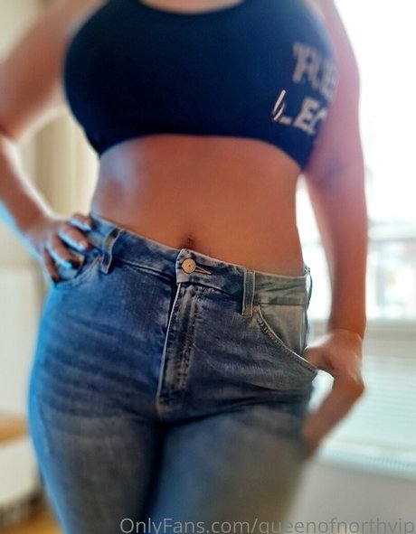 queenofnorthvip art star image