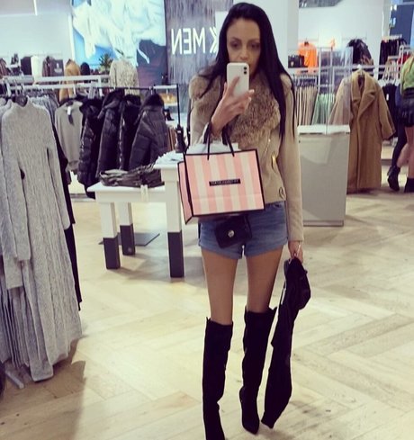 Kalina Balimezova pornographic star photos