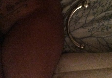 Sinnamon Love model free gallery