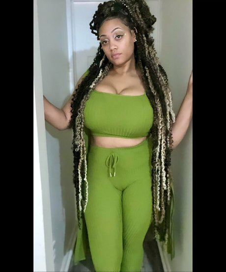 Rarrired pretty pornstar pictures