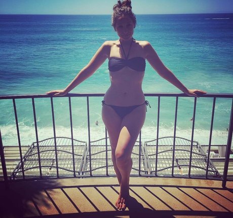 Jamie Amanda Lee pretty model gallery