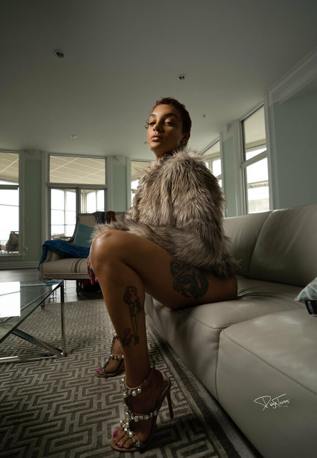 iitsleahtho nudes star pictures