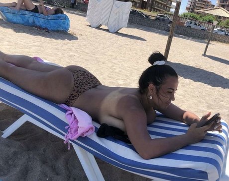 Anneris18 sexy star pics