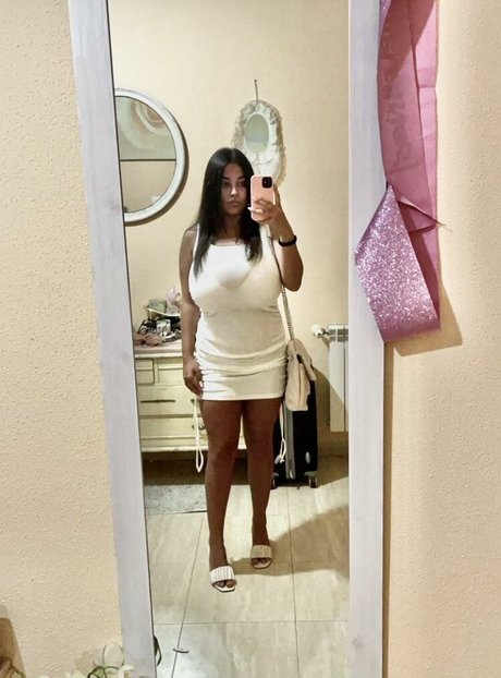 Anneris18 pornographic model photos