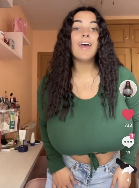 japanese teen onlyfans nude photo