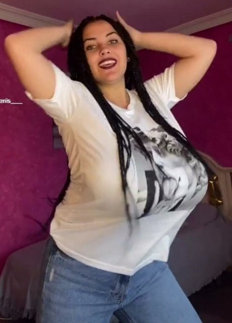 bisexual couple onlyfans beautiful pic