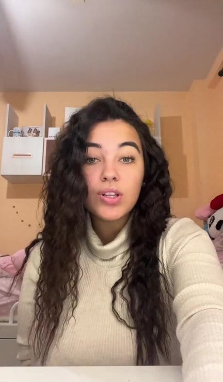 Anneris18 pornographic star photo