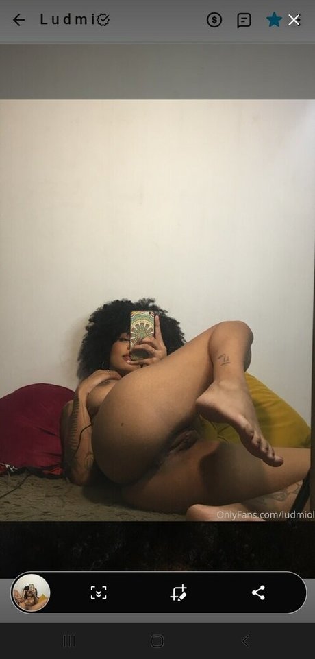 Molive high quality pornstar pics