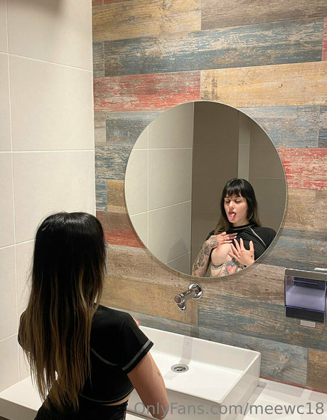 meewc18 star free pic