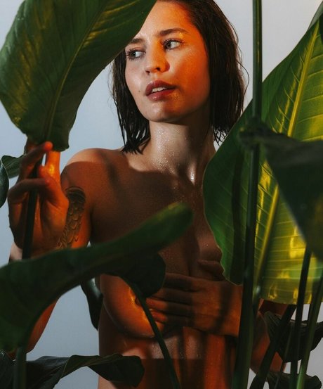 Indymendee_ model best pics