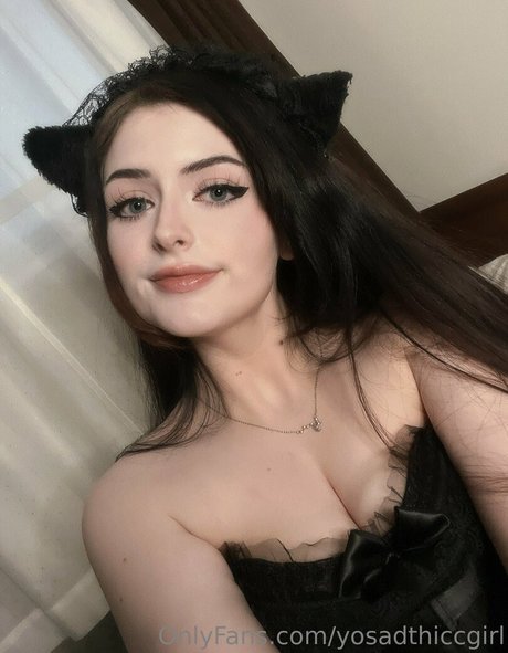 yosadthiccgirl perfect actress picture