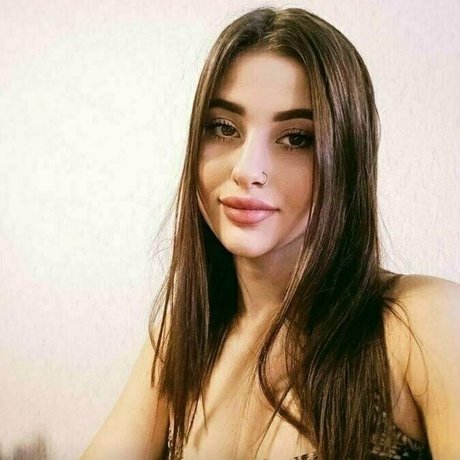 iamkendramarselle hd actress img