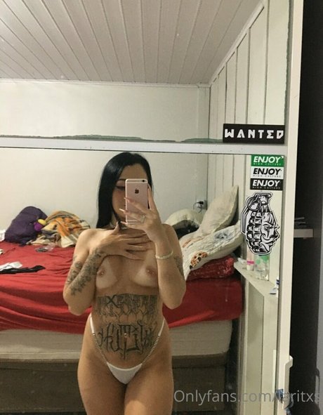 Larissinha Lari pornstar xxx gallery