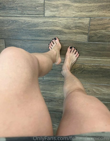 feet of unicorn star adult pics