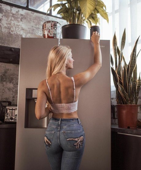 asian brunette onlyfans beautiful nude images