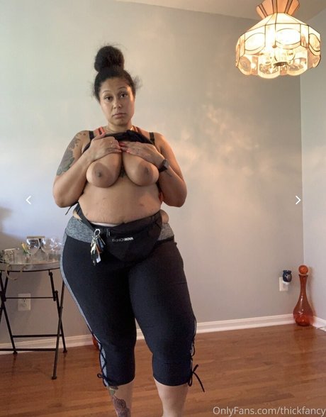 FitAndFancy_ nude star pic