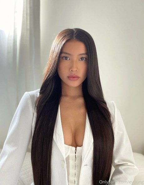 eyoung porn model pictures