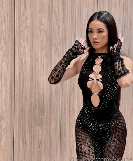 eyoung beautiful pornstar galleries