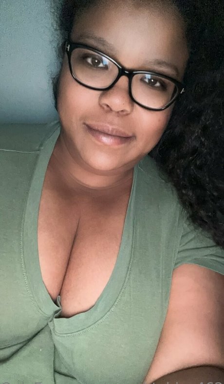 naughtybbw462606 exclusive actress pictures