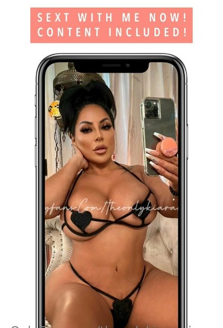 theonlykiaramiaxxx pretty model archive