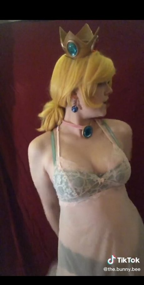 The bunny bee art star pics