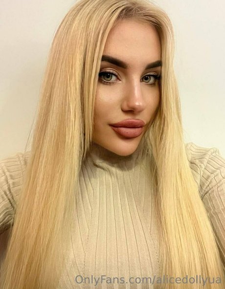 arab blowjob onlyfans art nude archive