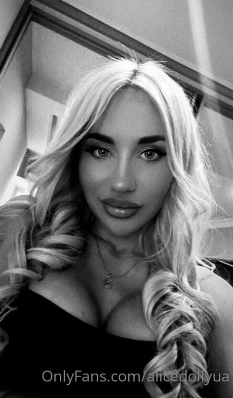 alicedollyua sexy model images