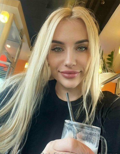 alicedollyua exclusive actress galleries