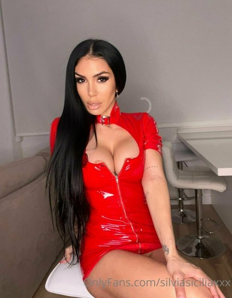 deepthroat onlyfans beautiful nude image