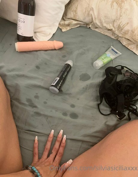 silviasiciliaxxx star porn images