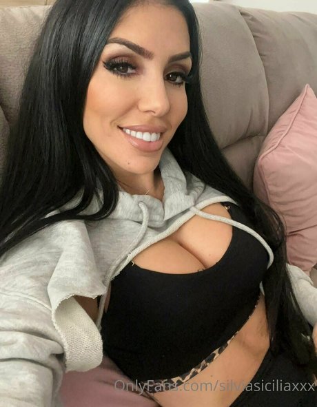 silviasiciliaxxx star pics