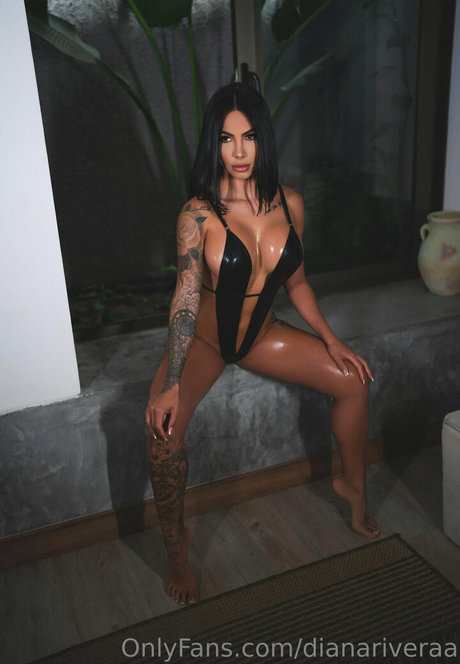 dianariveraa model nude photo