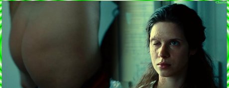 Daphne Patakia star sex image