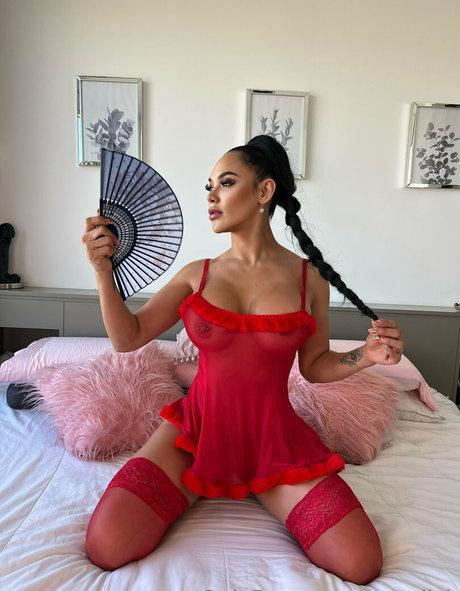 moms onlyfans hot naked picture