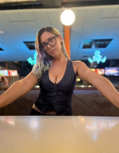 Christie Skylar pornstar sexy photo