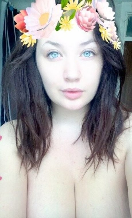 Curvysjay star nude img