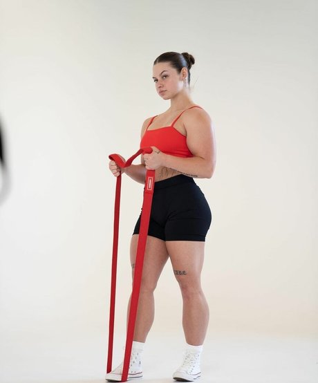 Allysinthegym model exclusive img