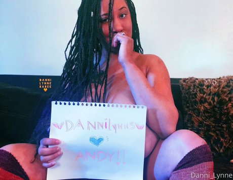 lovedannilynnee sexy pornstar archive