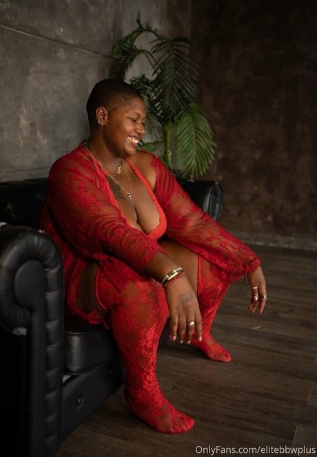 elitebbwplus perfect star photo