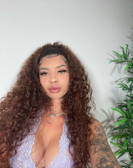 hannahmarieroyal2 star nudes pics