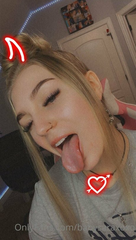 babysaraxoxo pornographic star photos