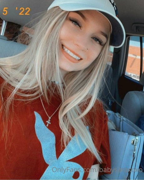 babysaraxoxo pornstar xxx pic