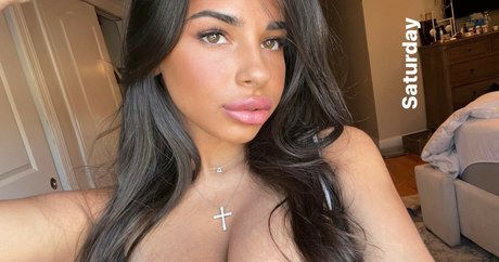 Alexuh1 model art pics