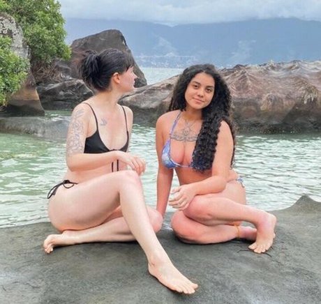 Bruna Dos Anjos star nice pic