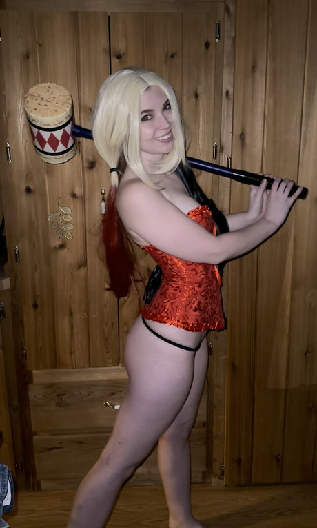 Suppyguppy nude actress gallery