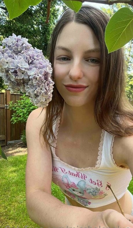 petite asian onlyfans naked images